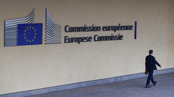 
                    Фон дер Ляйен сообщила о сохранении Евросоюзом антироссийских санкций

        