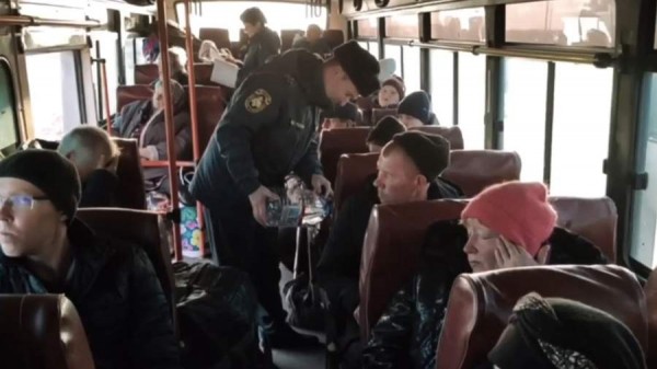 
                    Из Суджанского района Курской области эвакуировали 395 человек

        