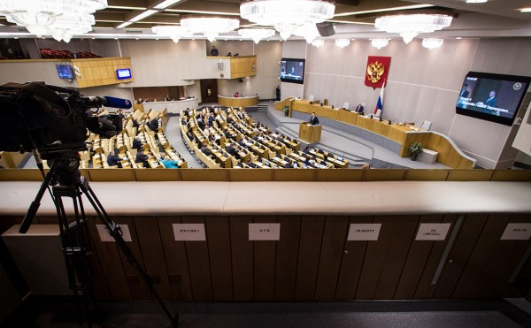 В правительстве поддержали заключение военных контрактов с апатридами
В правительстве поддержали заключение военных контрактов с апатридами