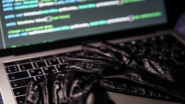 
                    Россиянам рассказали о новом способе мошенничества с телефонными кодами

        