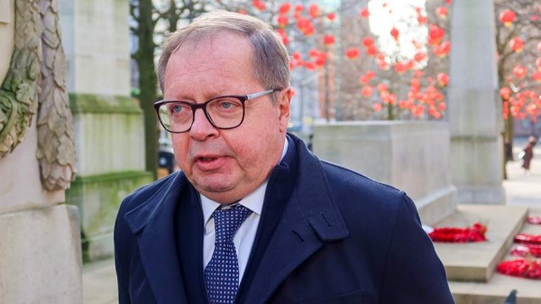 
                    Посол Келин обвинил ЕС и Британию в попытке остановить мирный процесс по Украине

        