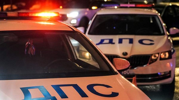 
                    Семь человек пострадали при наезде автомобиля на пешеходов в Нижегородской области

        