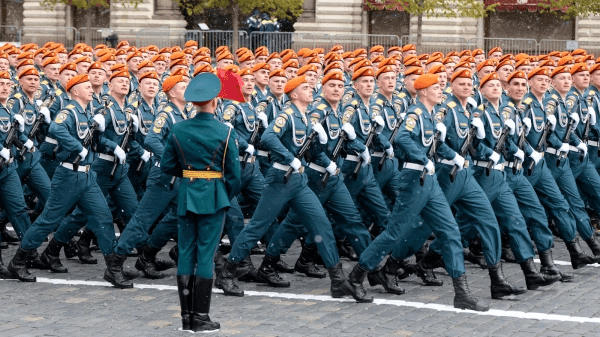 
                    Кабмин Украины дал рекрутерам ВСУ полномочия для привлечения иностранцев

                