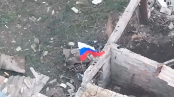 Военные ВС РФ рассказали об освобождении Пятихатки на запорожском направлении
Военные ВС РФ рассказали об освобождении Пятихатки на запорожском направлении