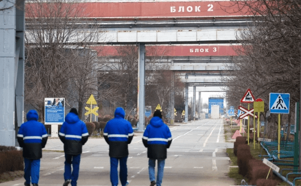 Как глава Пентагона вновь попался на пересылке секретных данных в Signal
Как глава Пентагона вновь попался на пересылке секретных данных в Signal