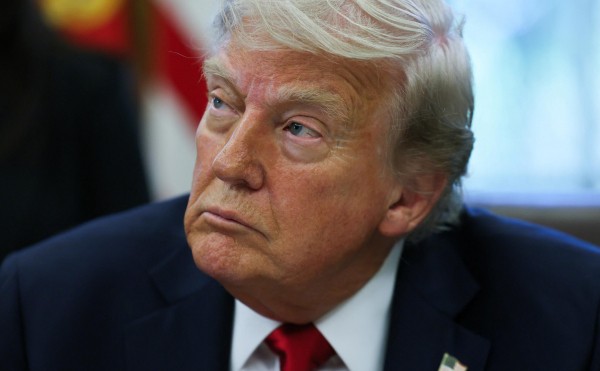 Трамп заявил об отсутствии «любимчиков» в конфликте России и Украины
Трамп заявил об отсутствии «любимчиков» в конфликте России и Украины