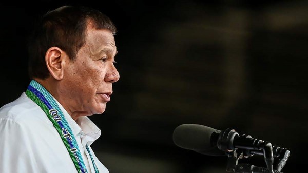 
                    Арестованный МУС экс-глава Филиппин Дутерте выиграл выборы мэра города Давао

        