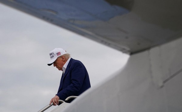 NYT описала невиданную «монетизацию» Трампами президентства
NYT описала невиданную «монетизацию» Трампами президентства