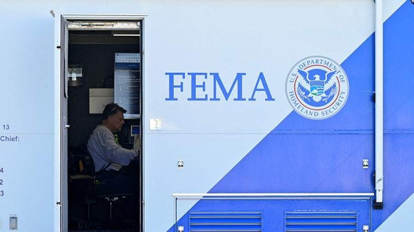 
                    WSJ предупредила о неготовности FEMA к сезону ураганов

        