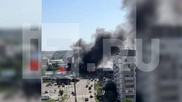 
                    В Солнечногорске произошел пожар на строительном рынке на площади 2,1 тыс. кв. м

        