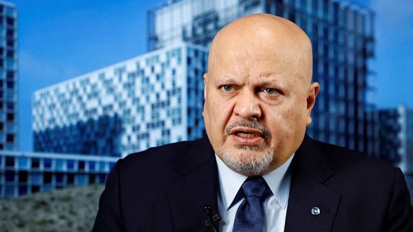 
                    СМИ сообщили об отставке обвиняемого в сексуальных домогательствах прокурора МУС

        
