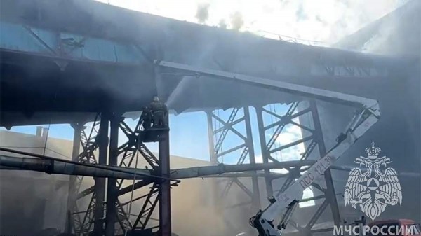 
                    Прокуратура начала проверку по факту пожара на обогатительной фабрике в Якутии

        