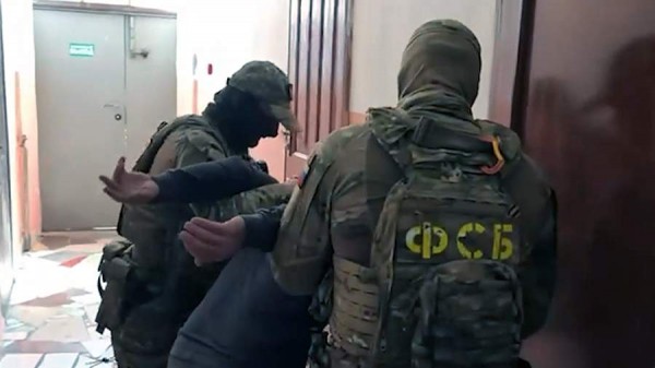 
                    Жителя Туапсе арестовали за финансирование военизированного подразделения ВСУ

        