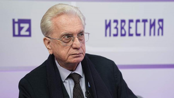 
                    Гендиректор Эрмитажа назвал способ сохранения исторического центра Петербурга

        