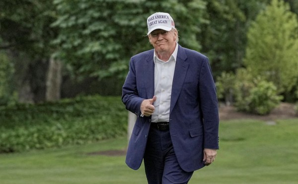 
                    Трамп пообещал &laquo;освободить&raquo; Лос-Анджелес, куда направил Нацгвардию
                
