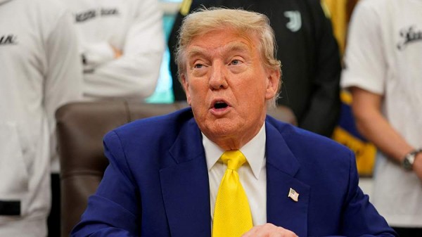 
                    NYT сообщила о сорванном триумфе Трампа на саммите НАТО после доклада разведки США

        