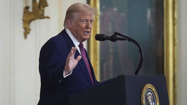 
                    Трамп призвал всех немедленно эвакуироваться из Тегерана

        