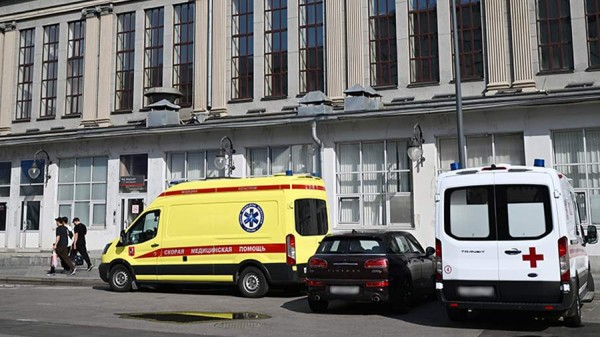 Первую группу пострадавших при обрушении моста под Брянском встретили в Москве
Первую группу пострадавших при обрушении моста под Брянском встретили в Москве