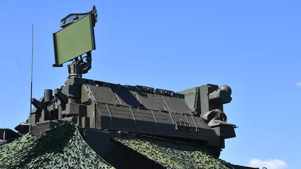 
                    Силы ПВО уничтожили более 15 БПЛА ВСУ над Воронежской областью за ночь

        