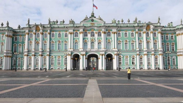 Пиотровский анонсировал комплексную реставрацию Эрмитажа
Пиотровский анонсировал комплексную реставрацию Эрмитажа
