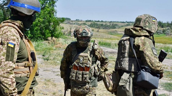 
                    Во Франции сообщили о сотнях сторонников нацизма в рядах ВСУ

        