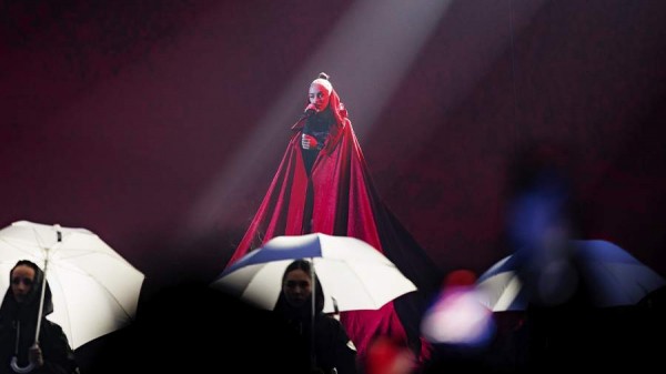 
                    Мари Краймбрери впервые после рождения ребенка выступит на &laquo;Премии МУЗ-ТВ 2025&raquo;

        