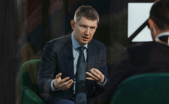 
                    Сийярто заявил, что он второй в Европе после Лаврова по сроку в должности
                