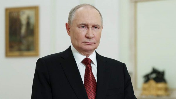 Путин назвал «Артек» одним из символов счастливого детства
Путин назвал «Артек» одним из символов счастливого детства