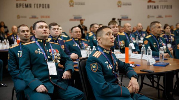 В «Сенеже» стартовало обучение второго потока президентской программы «Время героев»
В «Сенеже» стартовало обучение второго потока президентской программы «Время героев»