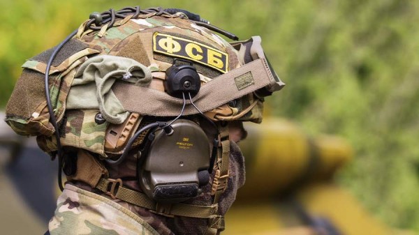
                    В Воронежской области задержан готовивший взрыв на объекте энергетики диверсант

        