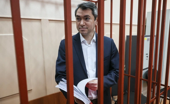 
                    Экс-глава штаба Надеждина сообщил, что его лишили российского гражданства
                