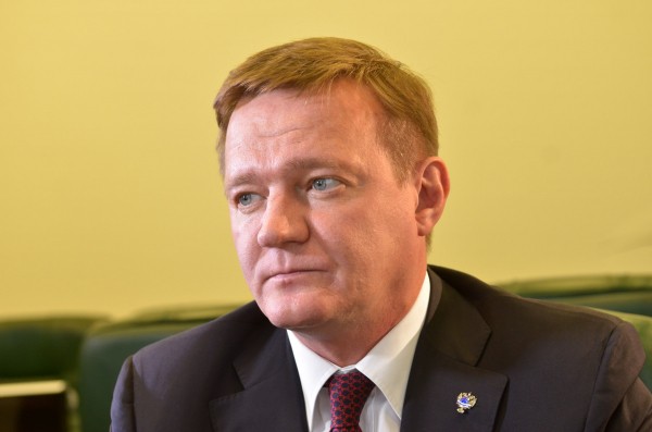 Зеленский анонсировал изменения в госинститутах после встречи с Умеровым
Зеленский анонсировал изменения в госинститутах после встречи с Умеровым