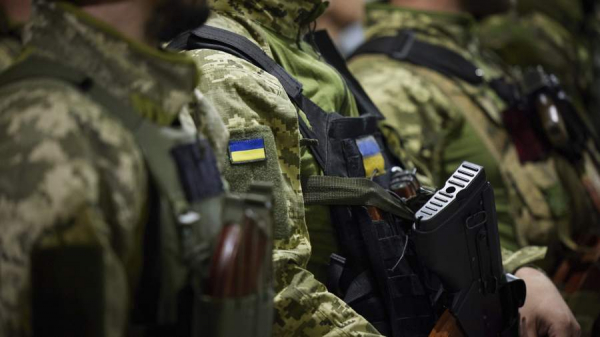 
                    На Украине сотрудники ТЦК избили отца мобилизованного

        