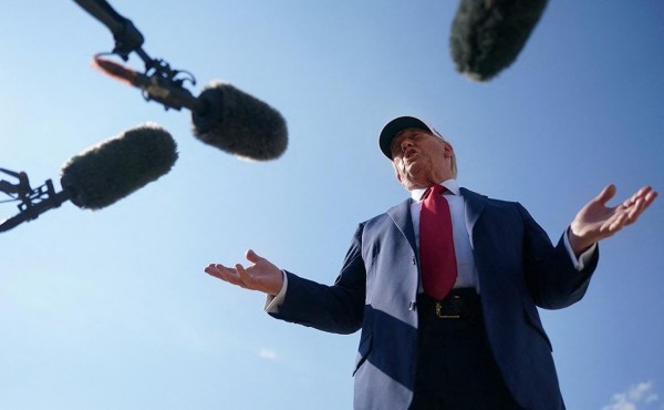 Трамп рассказал о «прекрасных разговорах» с Путиным
Трамп рассказал о «прекрасных разговорах» с Путиным