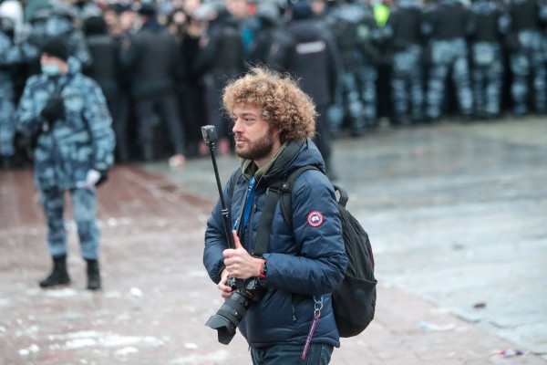 
                    Гладков ответил на слова &laquo;сизифов труд&raquo; о восстановленных 14 раз домах
                