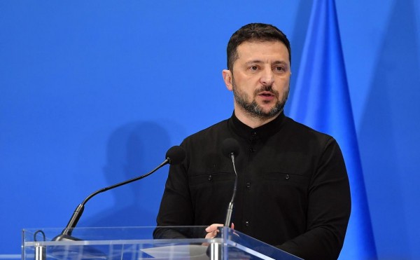 Зеленский заявил о возобновлении поставок американского оружия на Украину
Зеленский заявил о возобновлении поставок американского оружия на Украину