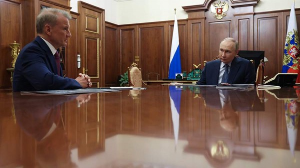 Путин указал на важность ипотеки для граждан без дополнительных плат по договору
Путин указал на важность ипотеки для граждан без дополнительных плат по договору