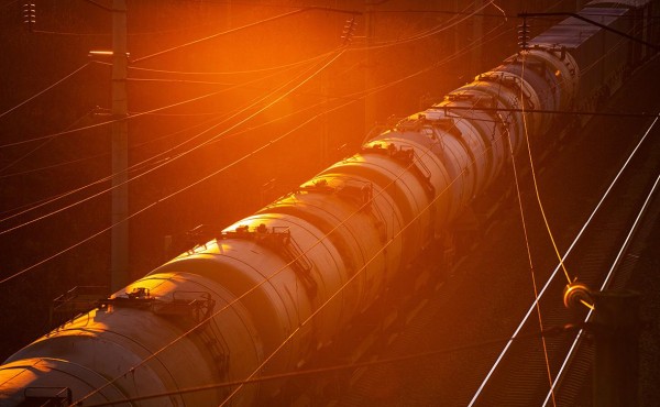 Bloomberg узнал, как на Индию может повлиять отказ от нефти из России
Bloomberg узнал, как на Индию может повлиять отказ от нефти из России
