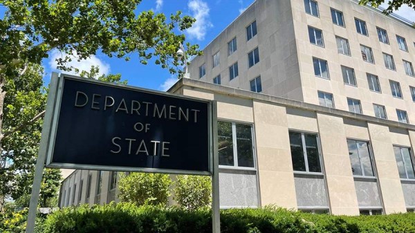 
                    Госдеп США осудил решение суда о домашнем аресте экс-президента Бразилии Болсонару

        