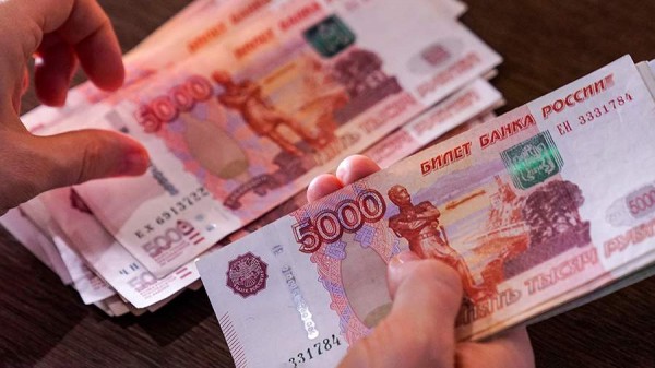 Более 17 млрд рублей составил долг бывших тещи и тестя Баскова
Более 17 млрд рублей составил долг бывших тещи и тестя Баскова