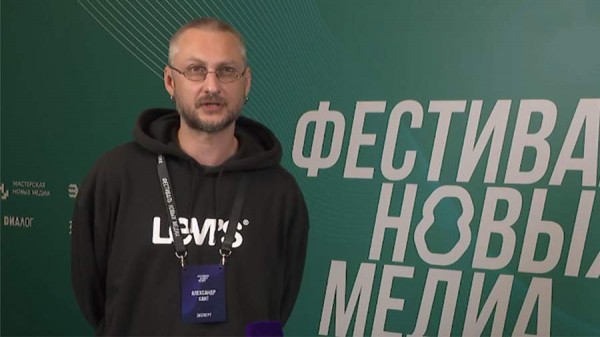 Сценарист раскрыл особенности и черты характера «яркого» персонажа Красная Фурия
Сценарист раскрыл особенности и черты характера «яркого» персонажа Красная Фурия