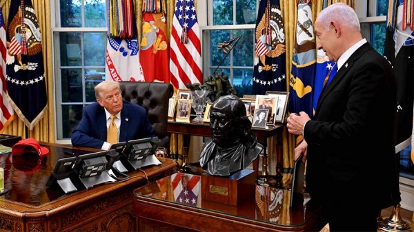 
                    СМИ сообщили о давлении Трампа на Нетаньяху для скорейшей победы над ХАМАС

        