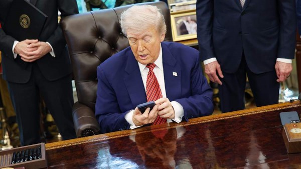 WP узнала о напряженном разговоре Трампа с лидерами ЕС и Зеленским
WP узнала о напряженном разговоре Трампа с лидерами ЕС и Зеленским