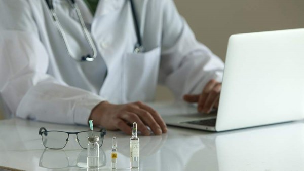 
                    Врач предупредила об опасном заболевании при асимметрии живота

        