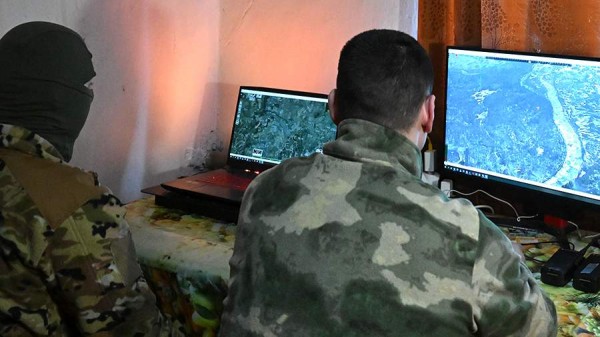 Операторы беспилотников уничтожили группу гексакоптеров ВСУ в зоне СВО
Операторы беспилотников уничтожили группу гексакоптеров ВСУ в зоне СВО