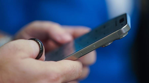 «Сбер» перезапустил бесконтактную оплату с помощью iPhone
«Сбер» перезапустил бесконтактную оплату с помощью iPhone