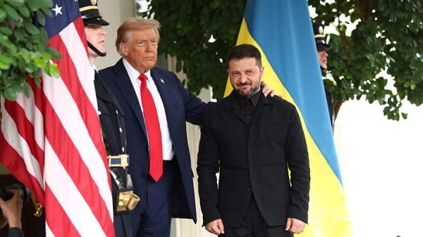 
                    Зеленский прибыл в Белый дом на встречу с Трампом

        