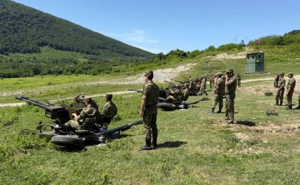 ПВО Абхазии привели в боевую готовность из-за атак дронов в России
ПВО Абхазии привели в боевую готовность из-за атак дронов в России
