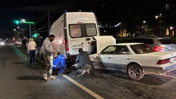 ДТП с участием семи машин произошло в Нижнем новгороде
ДТП с участием семи машин произошло в Нижнем новгороде