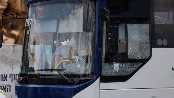 В ЦАХАЛ призвали заблокировать деревни в Иерусалиме после нападения на автобус
В ЦАХАЛ призвали заблокировать деревни в Иерусалиме после нападения на автобус